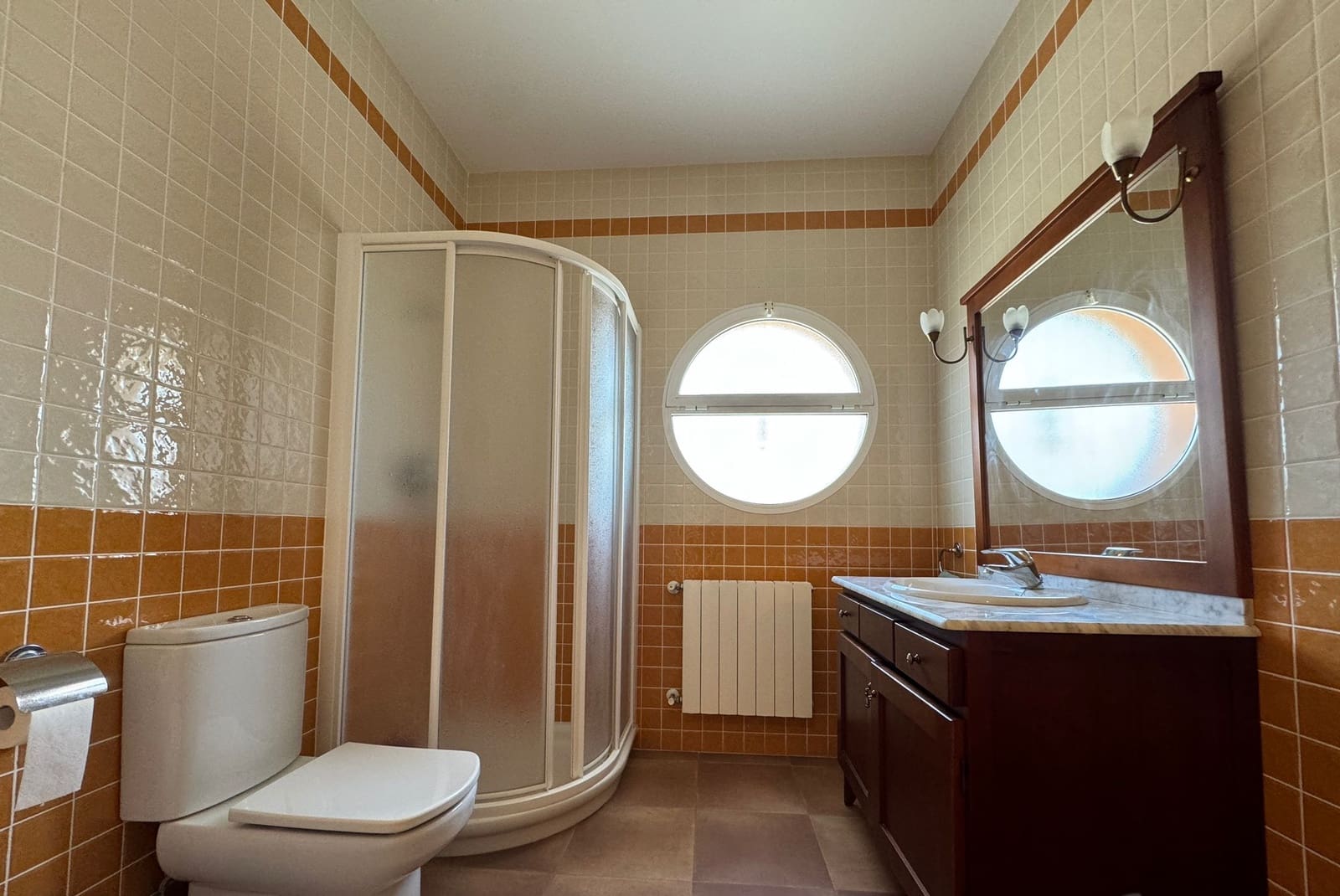 4 sypialnia Finka/Dom wiejski na sprzedaż w Cehegin z basenem garażem - 240 000 € (Ref: 9148699)