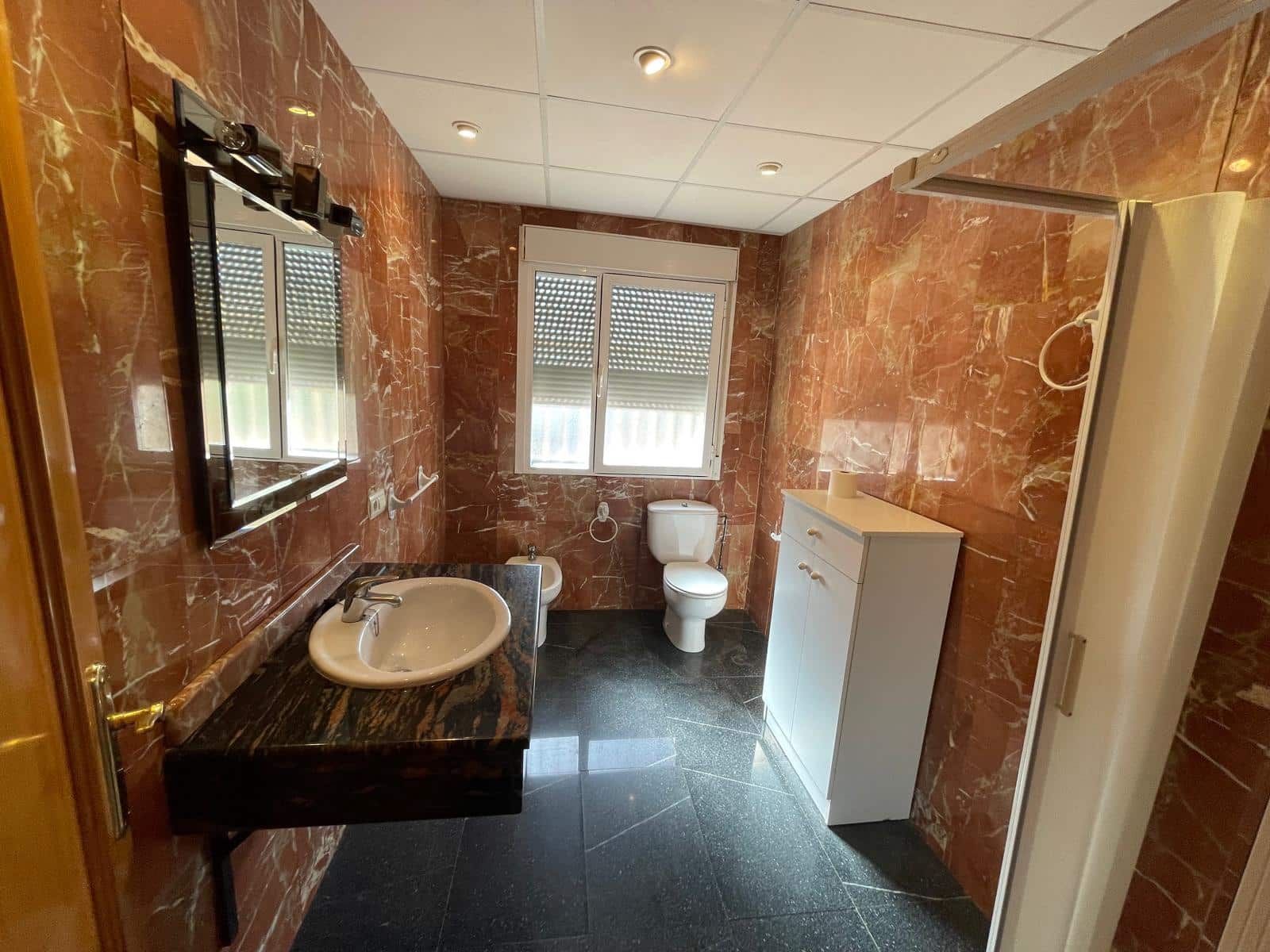 5 soveværelse Villa til leje i Cehegin med swimmingpool garage - € 995 (Ref: 9858905)