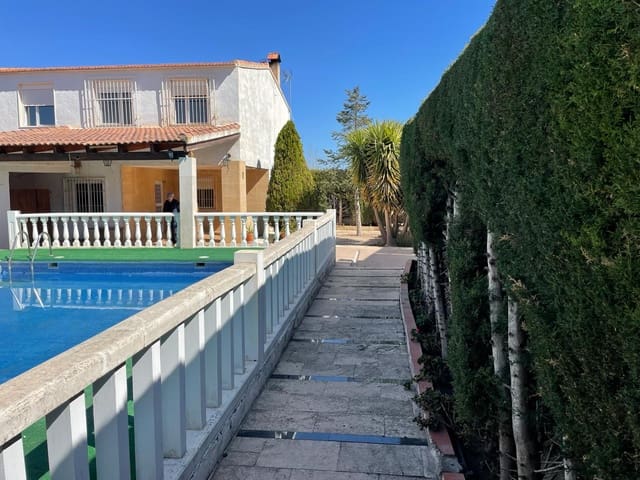 5 soveværelse Villa til leje i Cehegín med swimmingpool garage - € 995 (Ref: 9858905)