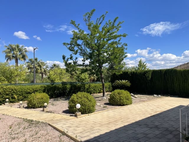 3 camera da letto Villa in vendita in Calasparra con piscina garage - 200.000 € (Rif: 9862073)