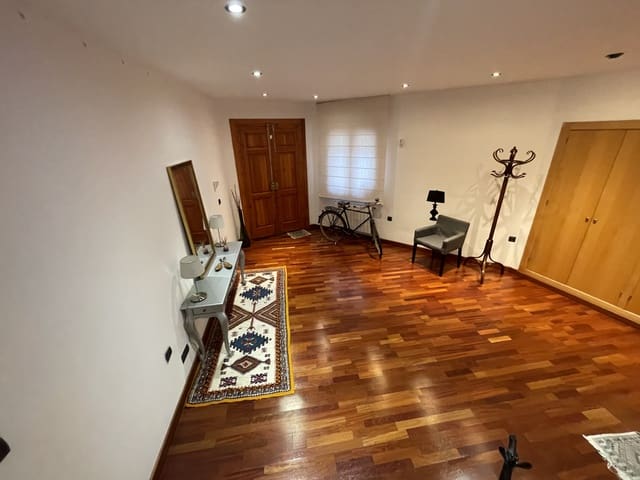 5 soverom Hus til salgs i Cehegín med garasje - € 210 000 (Ref: 9865088)