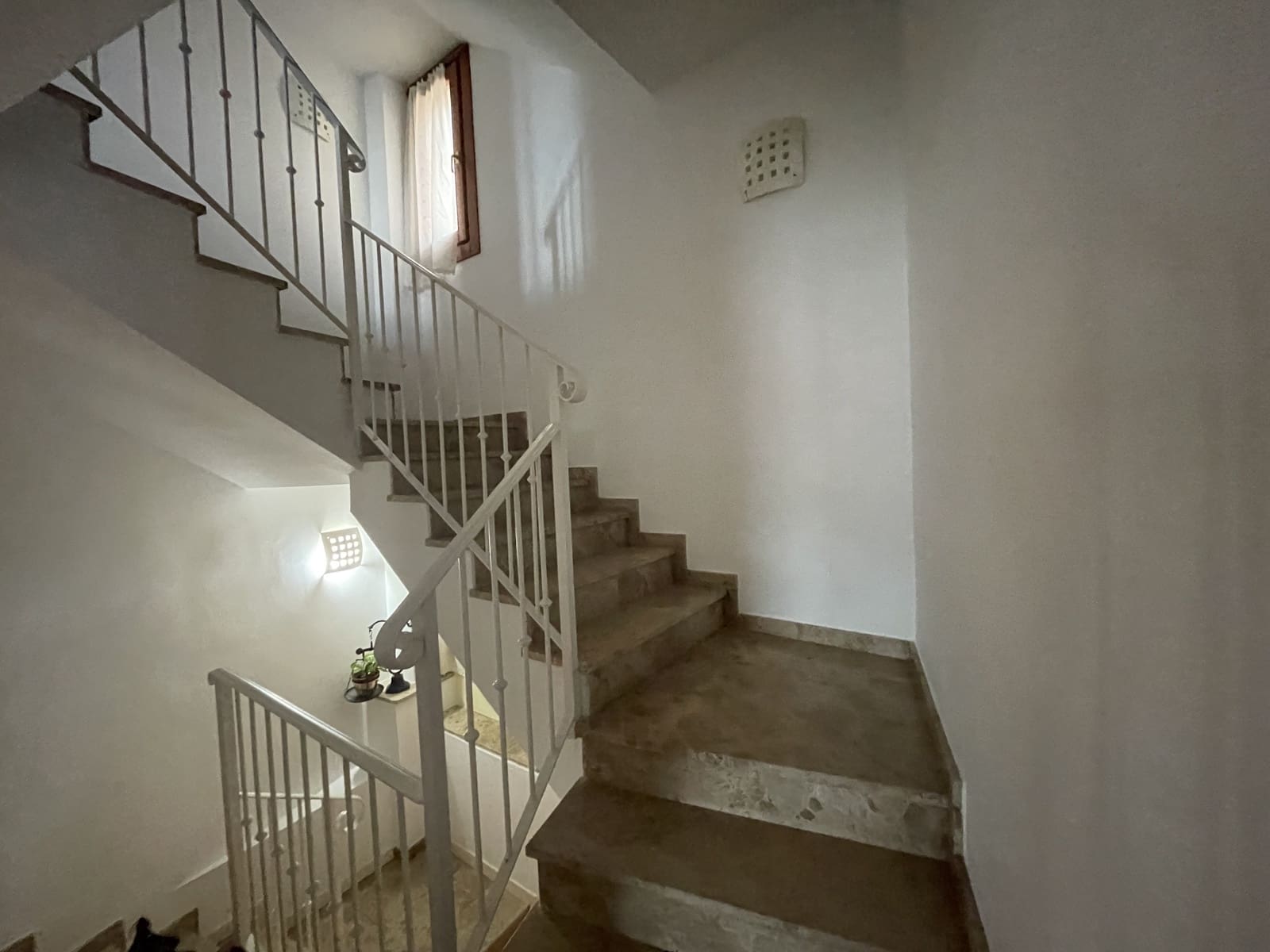 5 bedroom Townhouse for sale in Cehegin with garage - € 210,000 (Ref: 9865088)