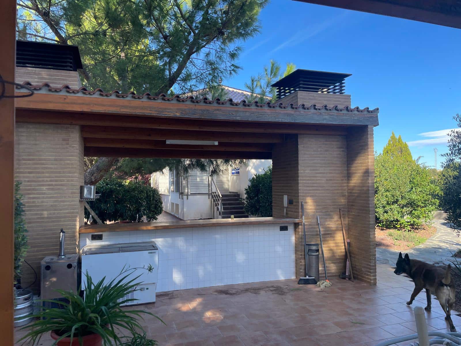 4 soveværelse Villa til salg i Cehegin med swimmingpool garage - € 610.000 (Ref: 9873425)