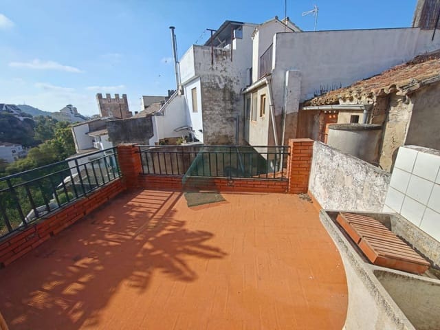4 soveværelse Byhus til salg i Buñol - € 76.000 (Ref: 10011458)