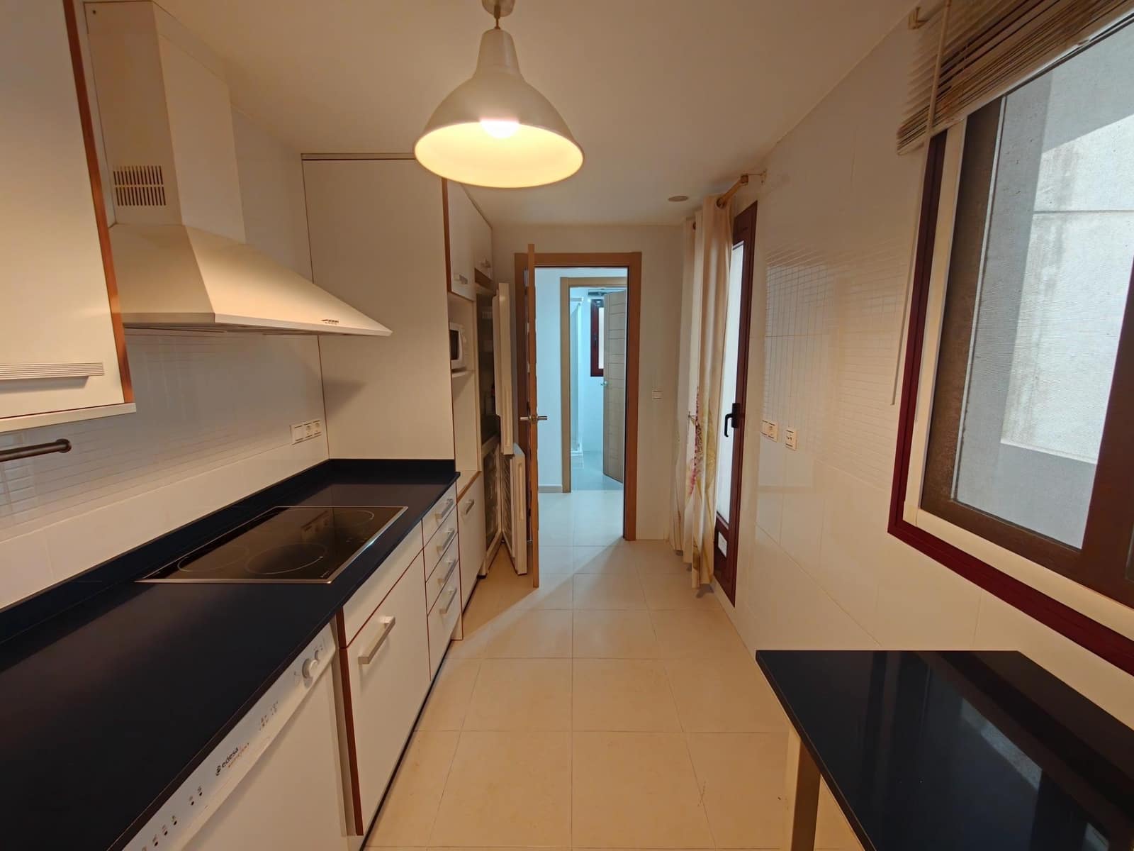 2 slaapkamer Flat te koop in Bunol - € 140.000 (Ref: 10055259)