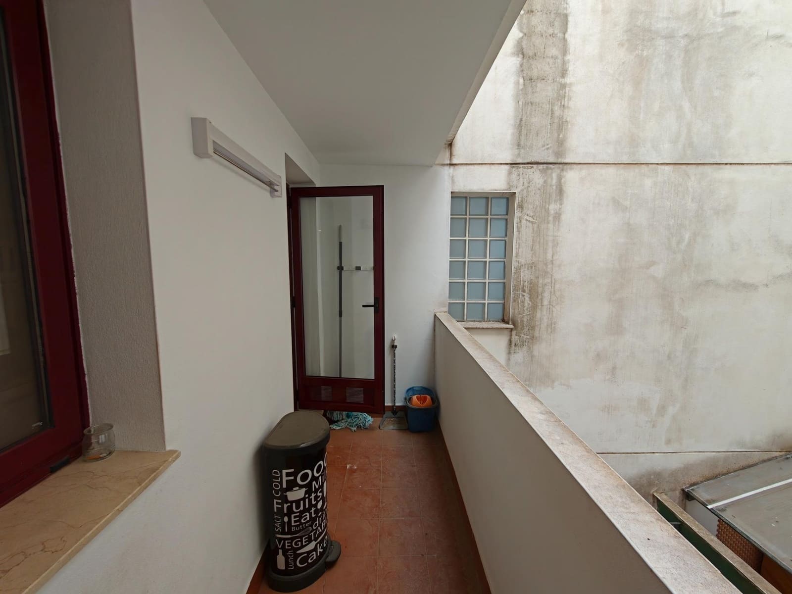 2 slaapkamer Flat te koop in Bunol - € 140.000 (Ref: 10055259)