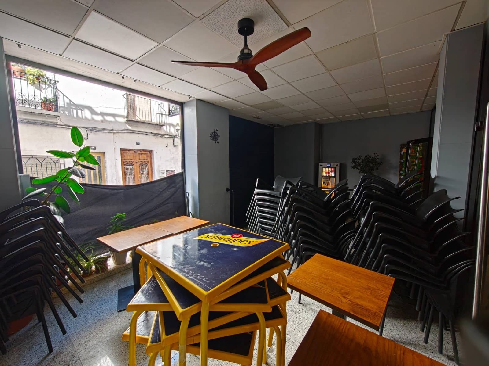 1 chambre Local Commercial à vendre à Bunol - 200 000 € (Ref: 10094616)