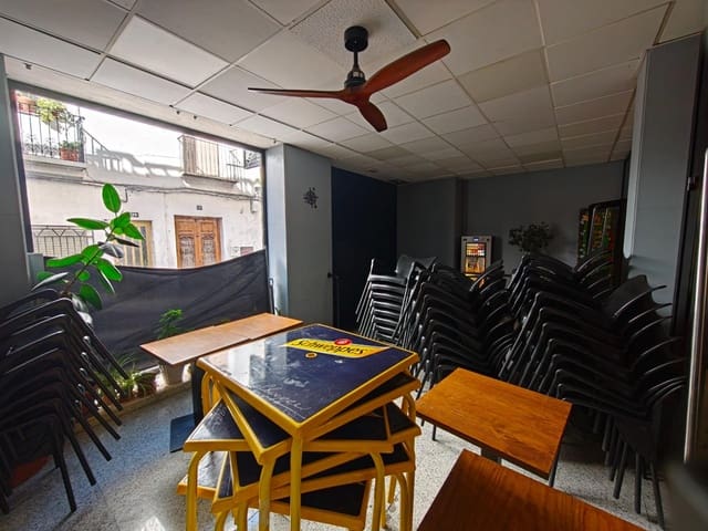 1 chambre Local Commercial à vendre à Buñol - 200 000 € (Ref: 10094616)