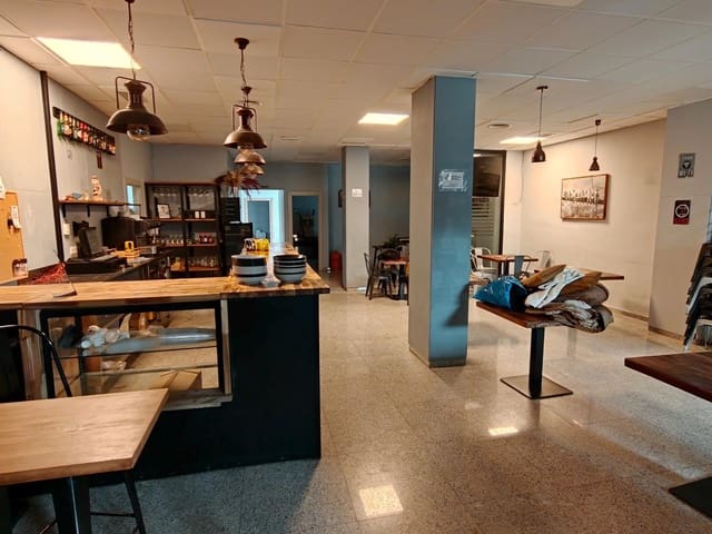 1 chambre Local Commercial à vendre à Buñol - 200 000 € (Ref: 10094616)