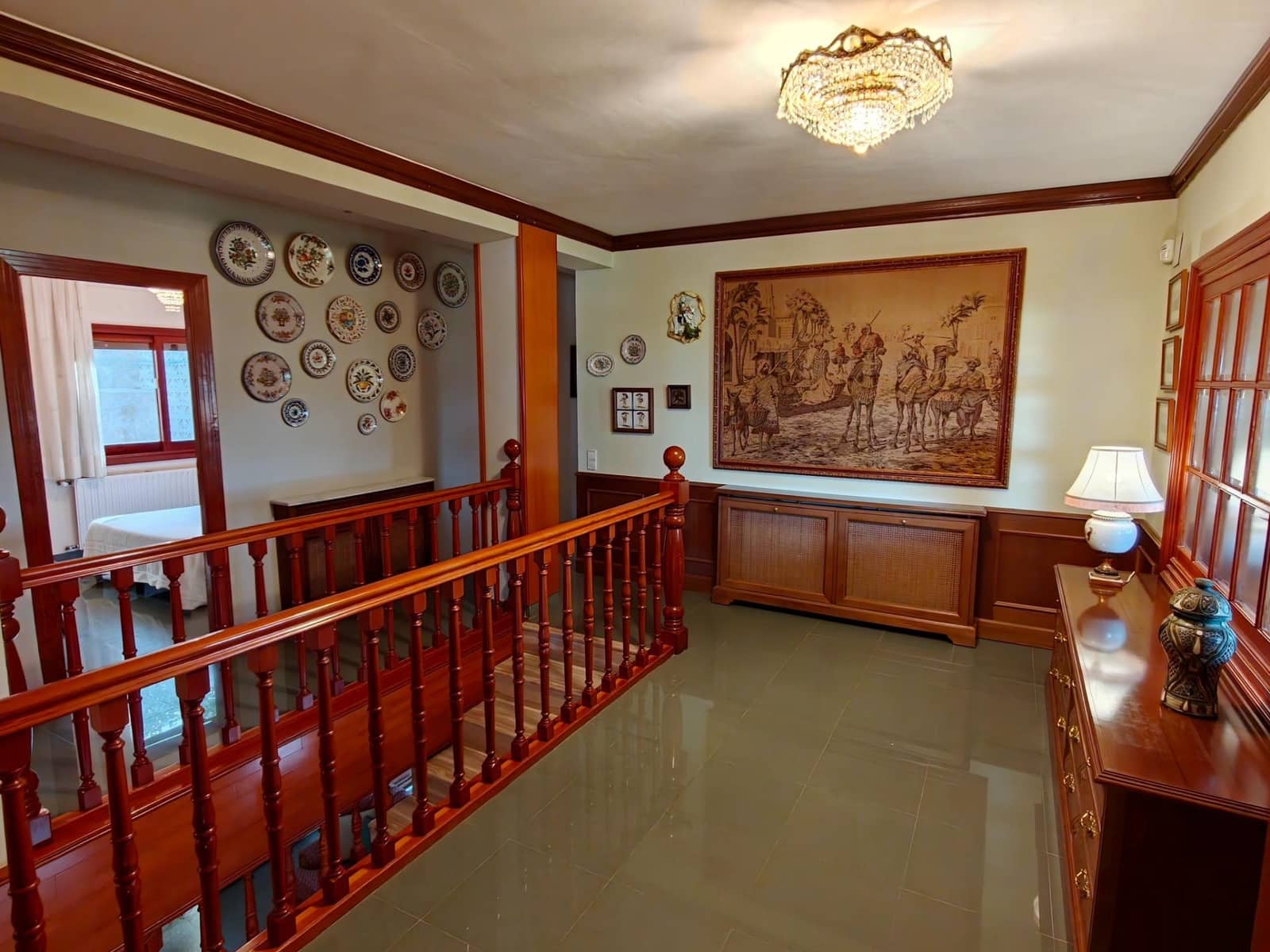 6 Zimmer Villa zu verkaufen in Chiva mit Pool Garage - 775.000 € (Ref: 10109673)