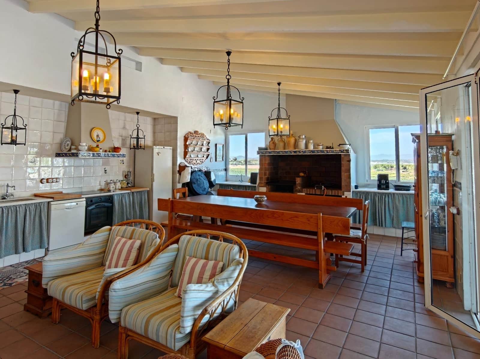 6 Zimmer Villa zu verkaufen in Chiva mit Pool Garage - 775.000 € (Ref: 10109673)