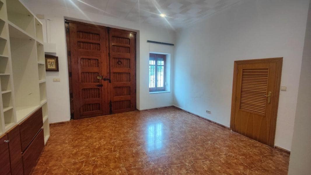 Appartement de 2 chambres à louer à Bunol - 700 € (Ref: 10115862)