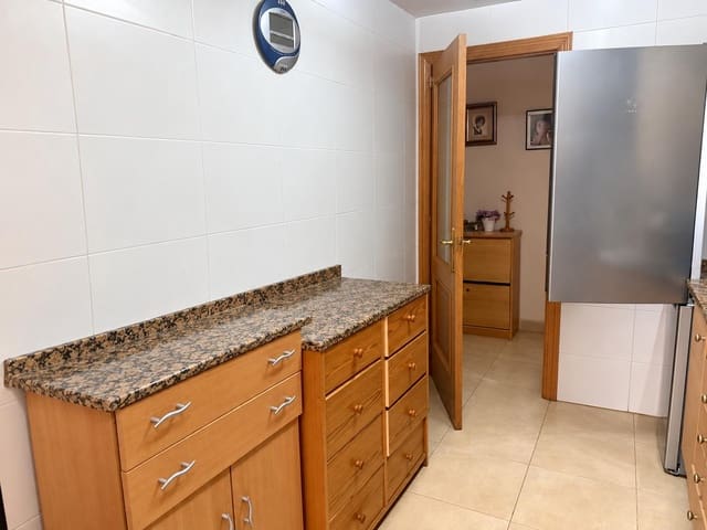 3 Zimmer Wohnung zu verkaufen in Buñol mit Garage - 180.000 € (Ref: 10129435)