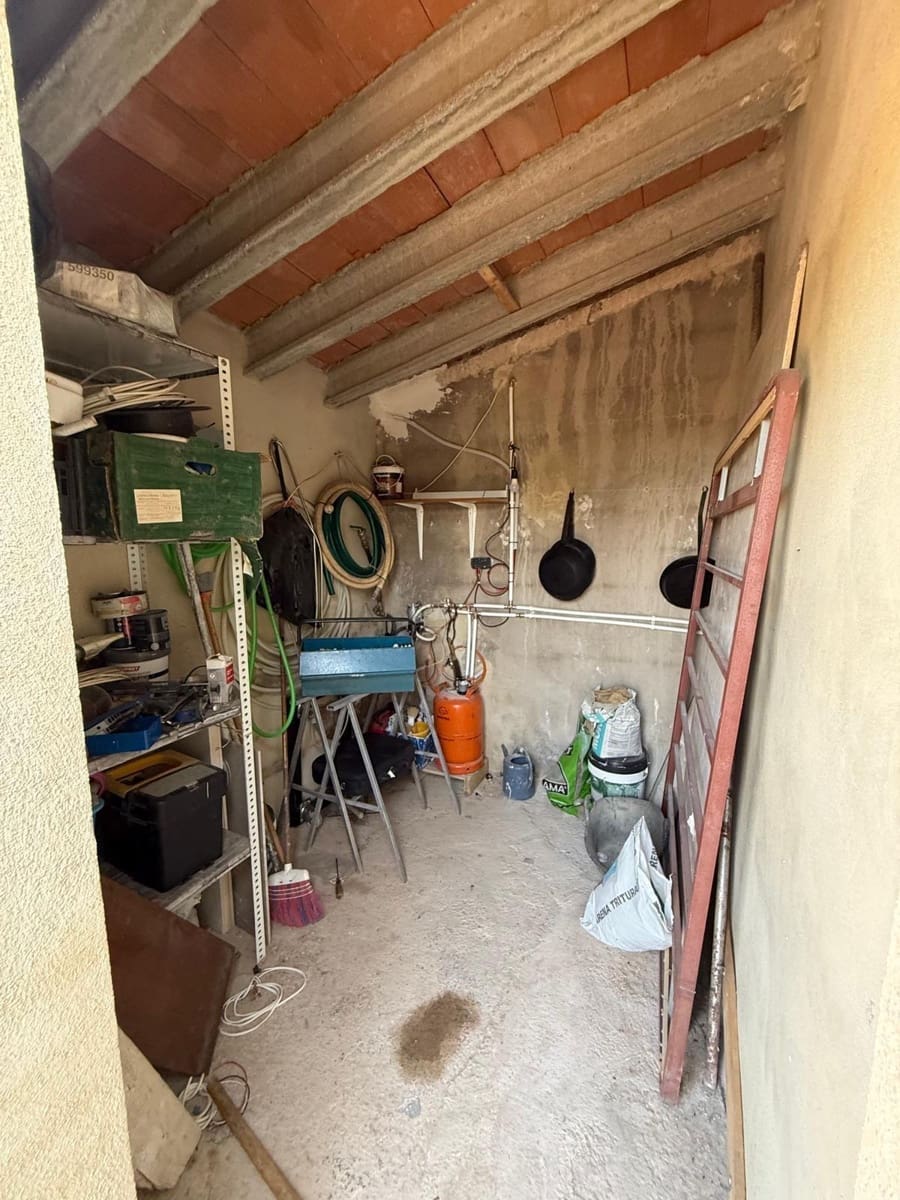 3 makuuhuone Maalaistalo myytävänä paikassa Chiva - 80 000 € (Ref: 10131968)