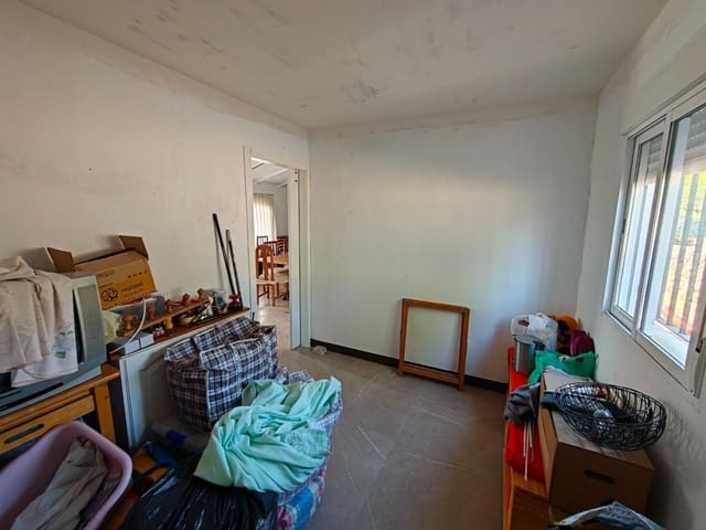 3 soverom Finca/Herregård til salgs i Chiva - € 80 000 (Ref: 10131968)