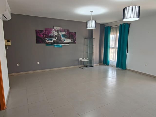 3 quarto Apartamento para venda em Buñol com garagem - 230 000 € (Ref: 10165022)