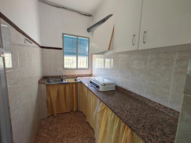 3 soveværelse Villa til salg i Yátova med garage - € 85.000 (Ref: 8312271)