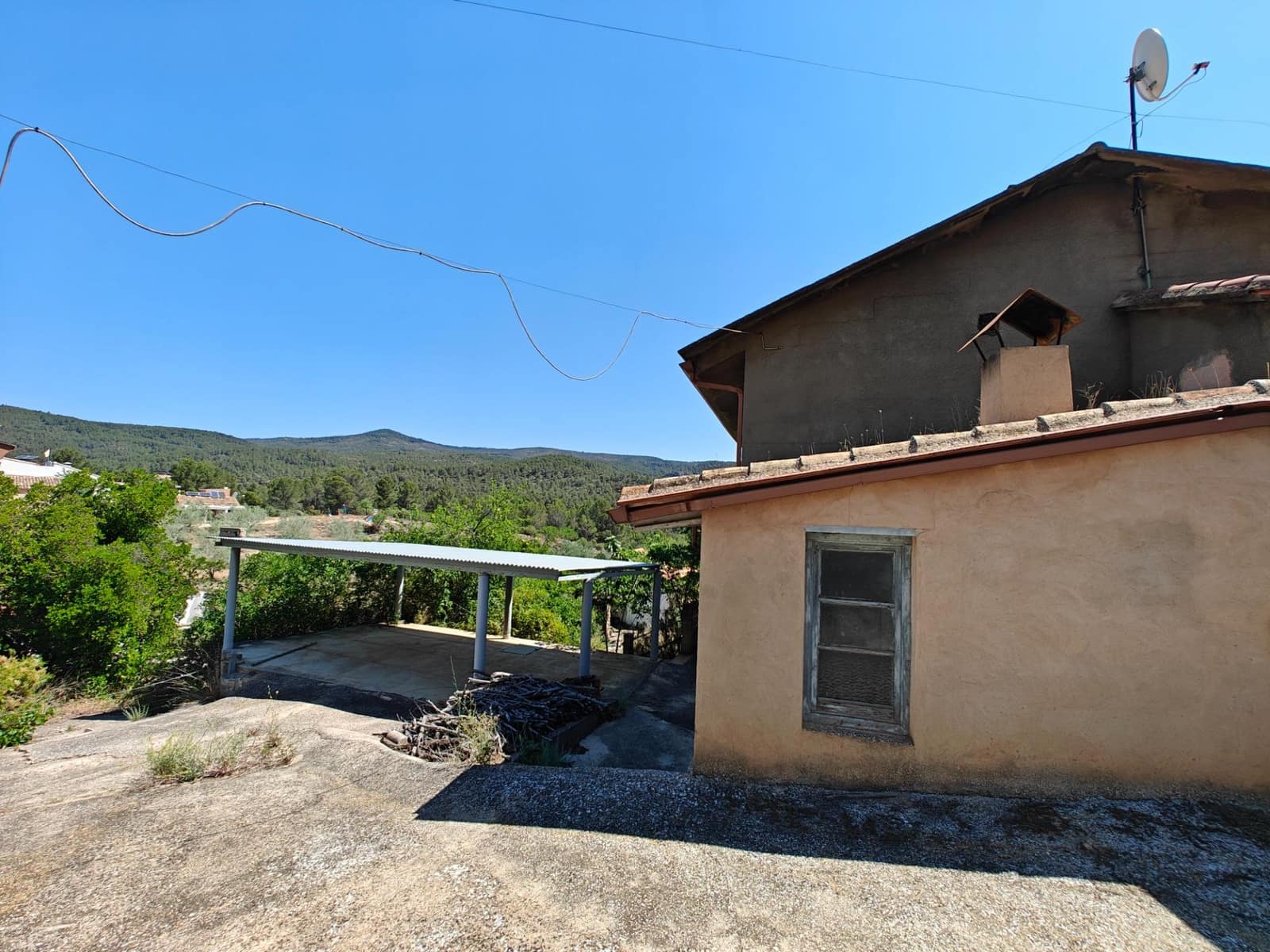 3 soveværelse Villa til salg i Yatova med garage - € 85.000 (Ref: 8312271)