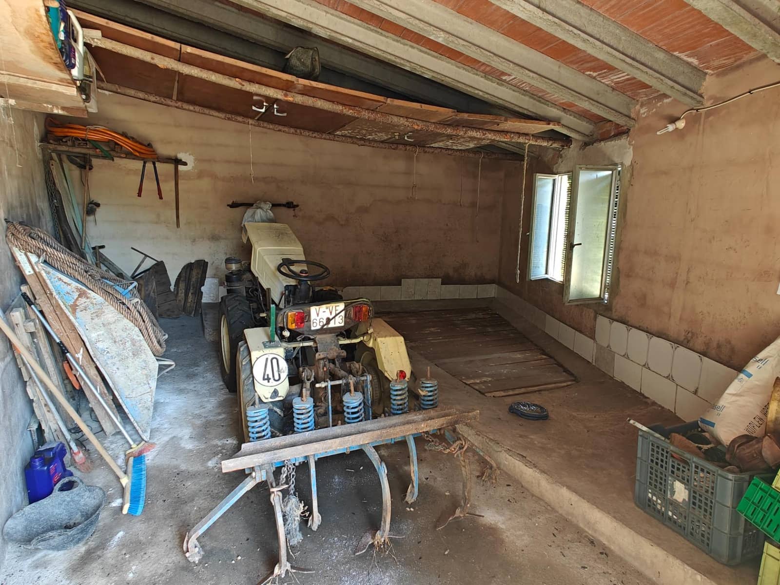 3 soveværelse Villa til salg i Yatova med garage - € 85.000 (Ref: 8312271)