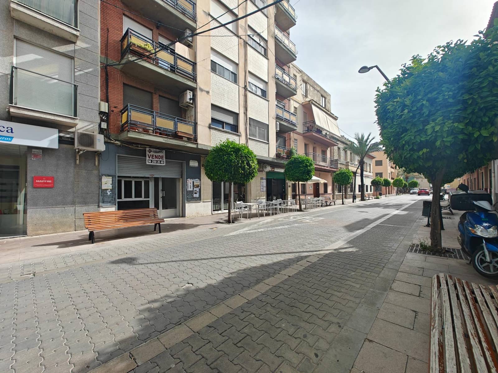 Erhverv til salg i Bunol - € 80.000 (Ref: 8312280)