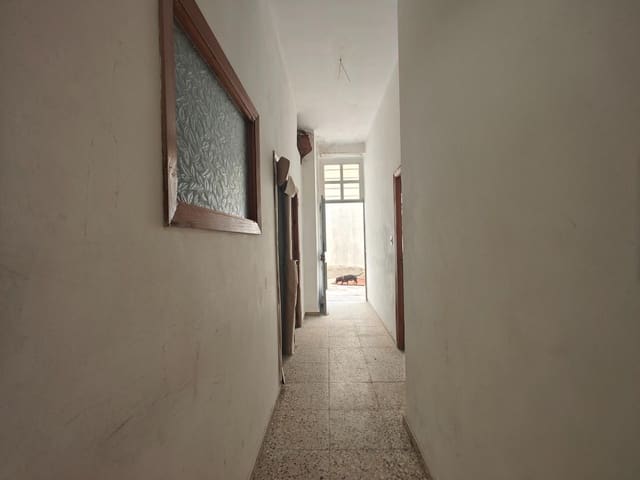 Komercyjne na sprzedaż w Buñol - 80 000 € (Ref: 8312280)