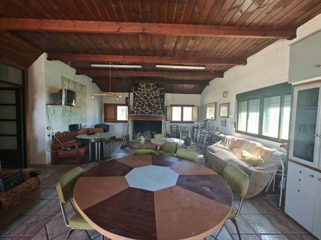 5 soveværelse Villa til salg i Yátova - € 85.000 (Ref: 8312294)