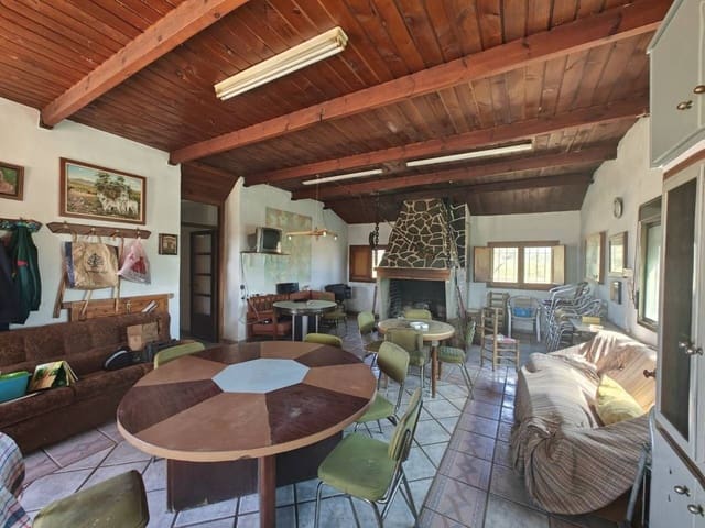 5 soveværelse Villa til salg i Yátova - € 85.000 (Ref: 8312294)