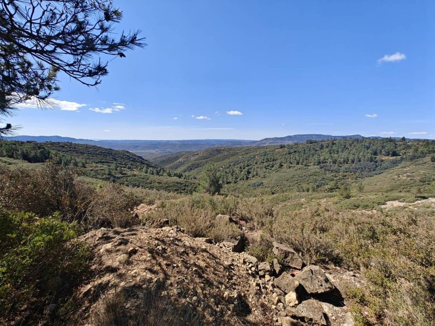 5 soveværelse Villa til salg i Yatova - € 85.000 (Ref: 8312294)