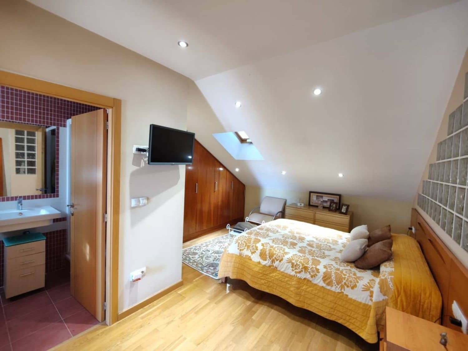 4 sovrum Lägenhet till salu i Bunol med pool garage - 260 000 € (Ref: 8312299)