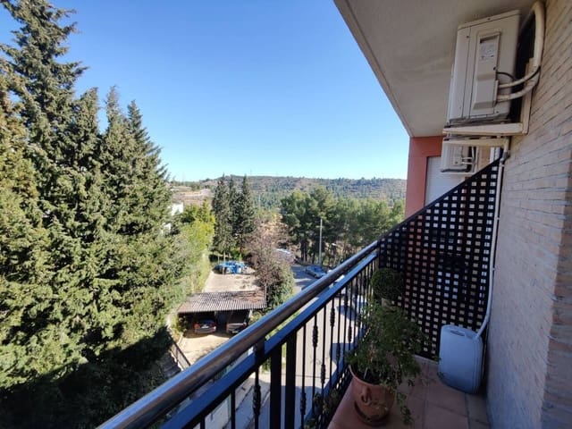 4 slaapkamer Flat te koop in Buñol met zwembad garage - € 260.000 (Ref: 8312299)