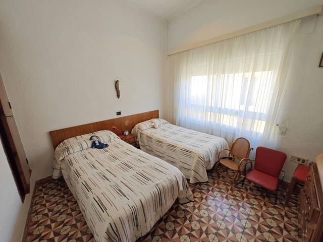 3 soverom Villa til salgs i Buñol - € 205 000 (Ref: 8312309)