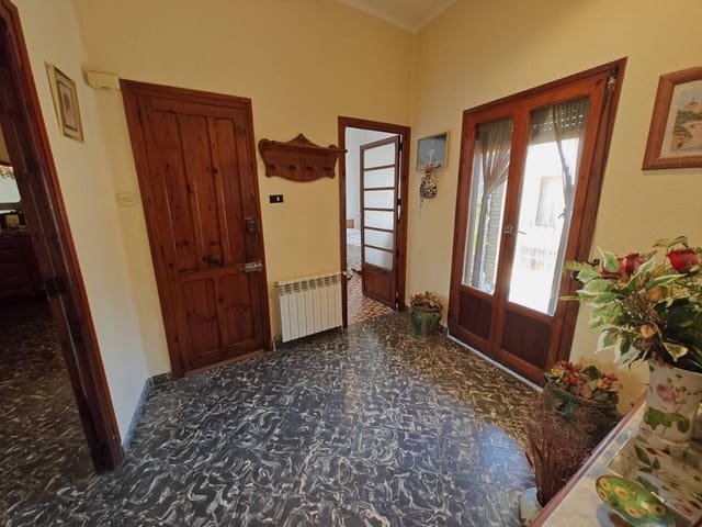 3 soverom Villa til salgs i Buñol - € 205 000 (Ref: 8312309)