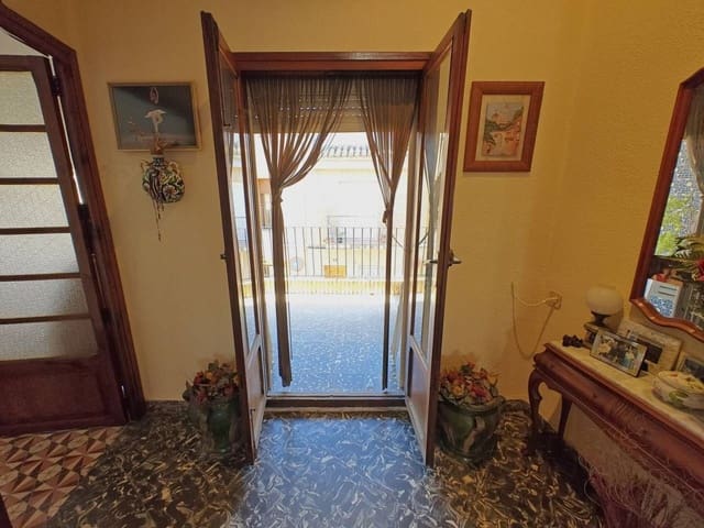 3 soverom Villa til salgs i Buñol - € 205 000 (Ref: 8312309)