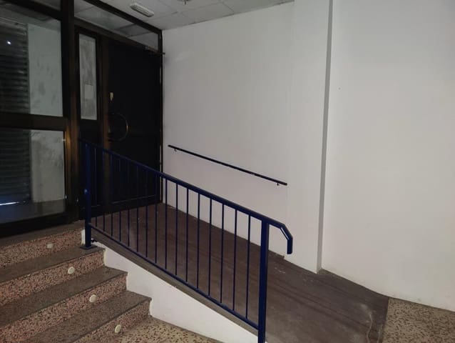 Commercieel te koop in Buñol - € 220.000 (Ref: 8312315)