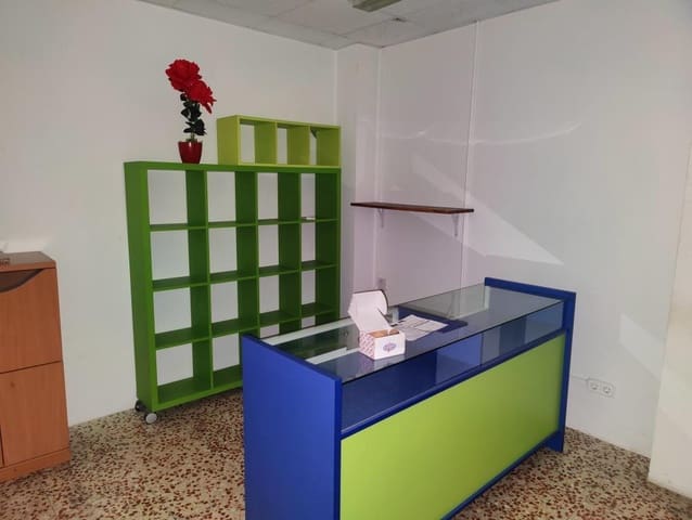 Commercieel te koop in Buñol - € 220.000 (Ref: 8312315)