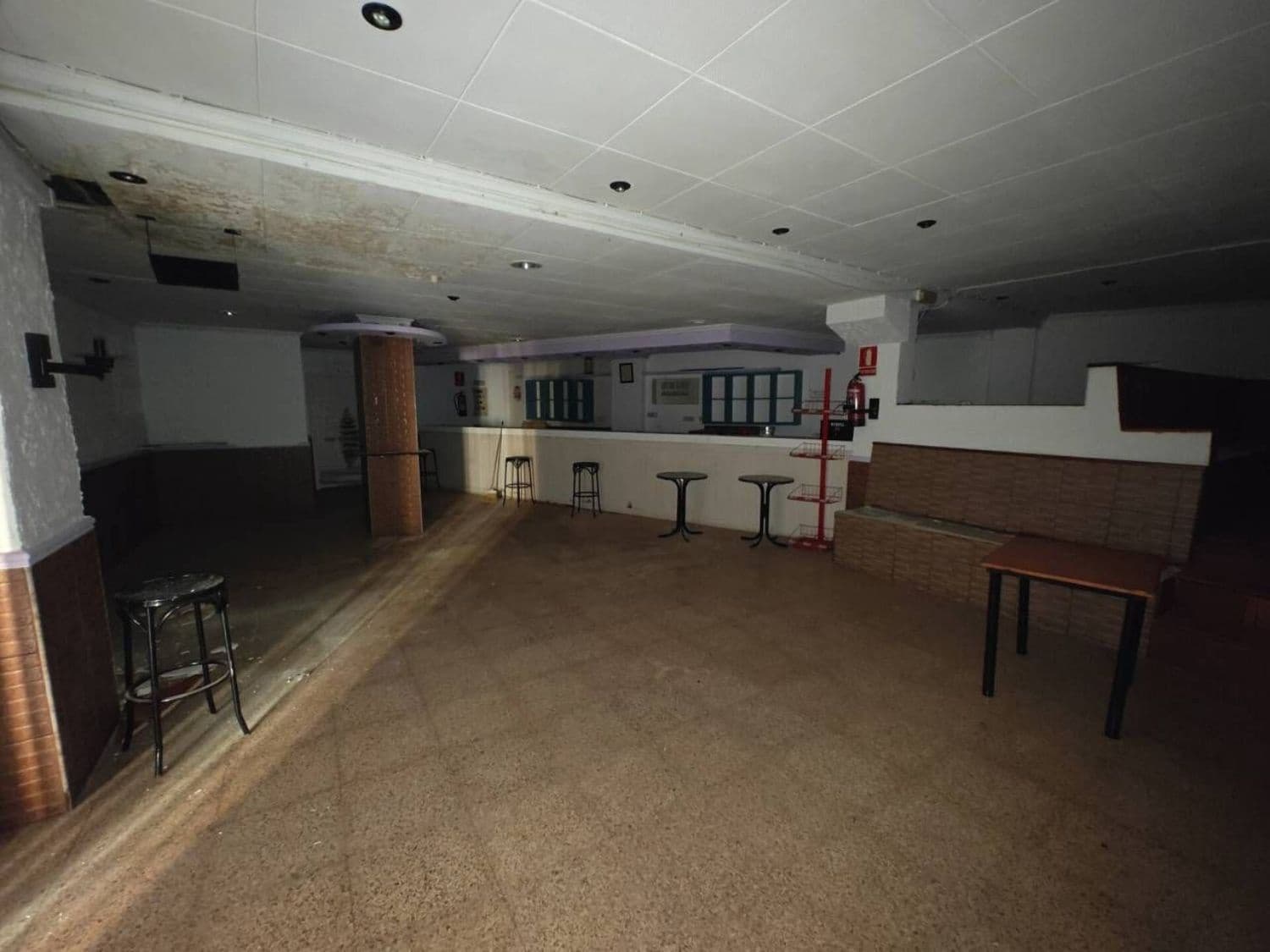 Erhverv til salg i Bunol - € 50.000 (Ref: 8312318)