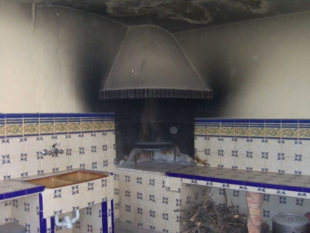 10 soverom Villa til salgs i Buñol med svømmebasseng garasje - € 900 000 (Ref: 8316312)