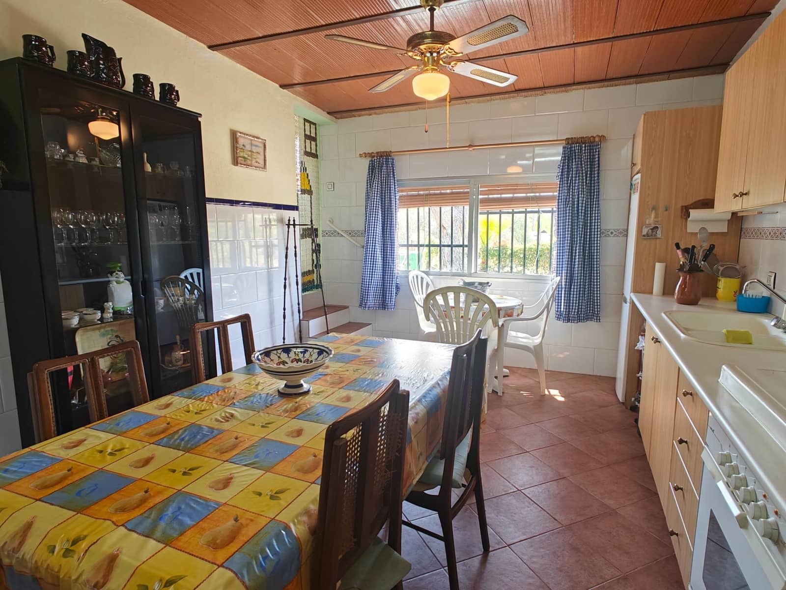 4 bedroom Villa for sale in Buñol with pool garage € 90,000 (Ref 8371043)