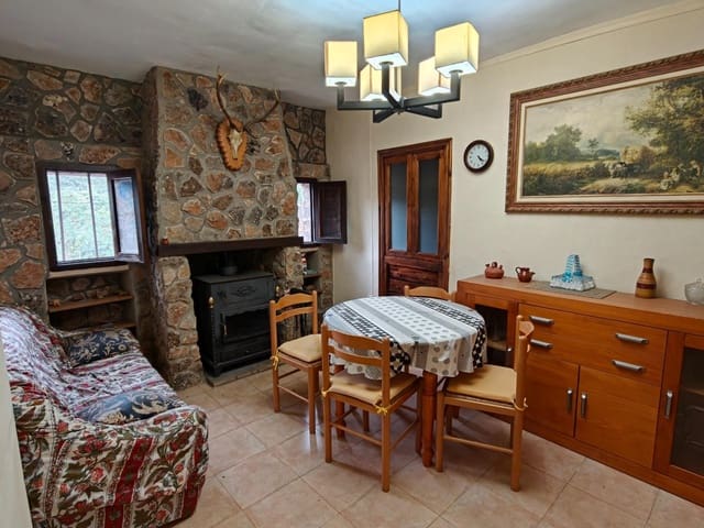 3 bedroom Finca/Country House for sale in Cortes de Pallás - € 50,000 (Ref: 8373516)