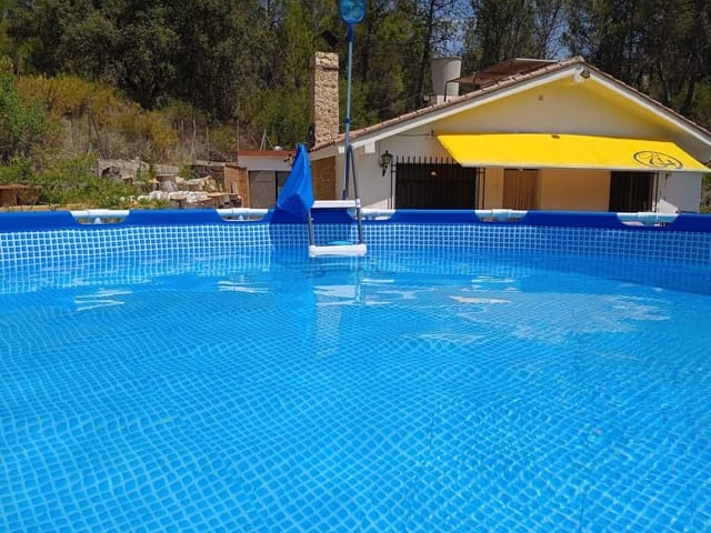 4 soverom Finca/Herregård til salgs i Yátova - € 65 000 (Ref: 8383022)