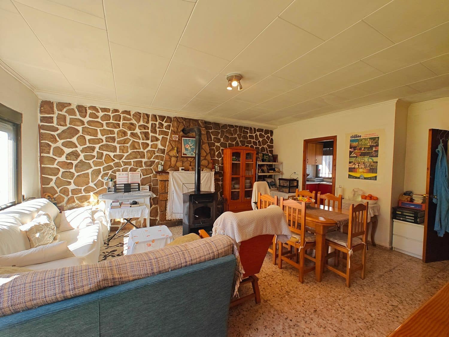 4 soveværelse Finca/Landehus til salg i Yatova - € 65.000 (Ref: 8383022)