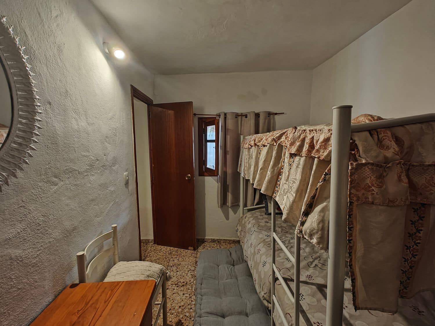 4 soveværelse Finca/Landehus til salg i Yatova - € 65.000 (Ref: 8383022)