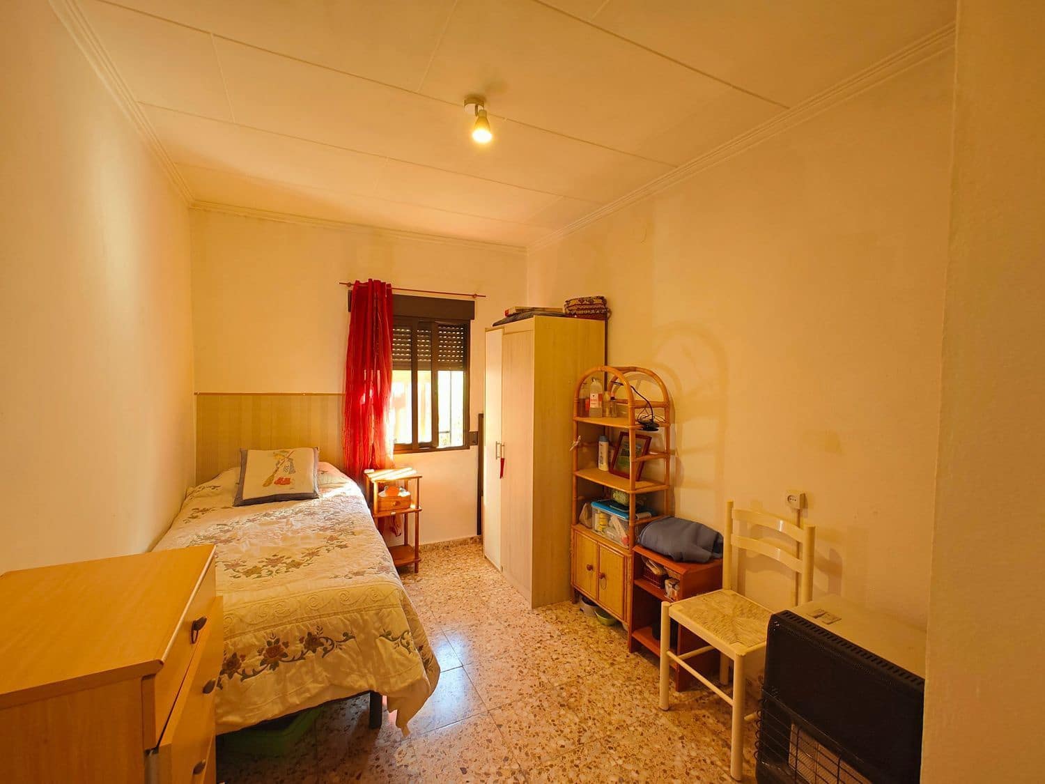 4 soveværelse Finca/Landehus til salg i Yatova - € 65.000 (Ref: 8383022)