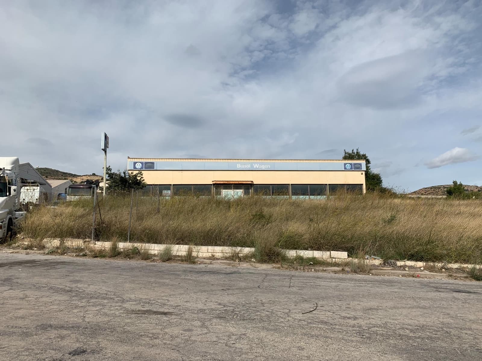 Virksomhed til salg i Bunol - € 350.000 (Ref: 8519099)