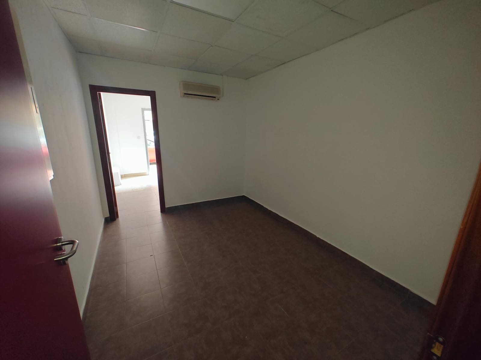 Erhverv til leje i Bunol - € 600 (Ref: 8538736)