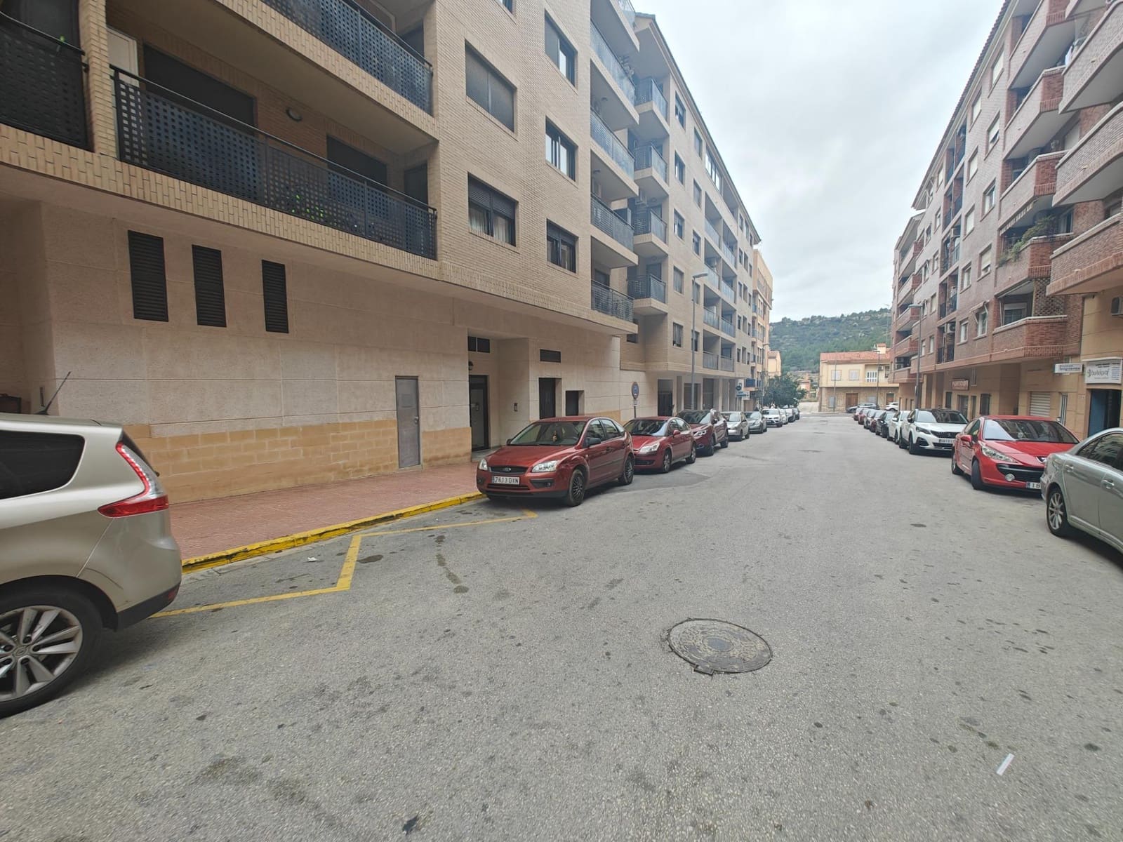 Erhverv til leje i Bunol - € 600 (Ref: 8538736)