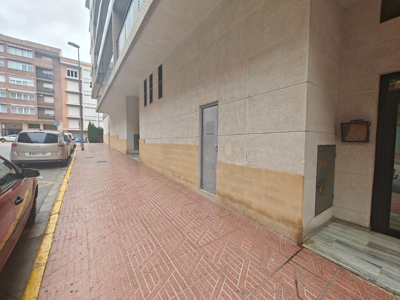 Erhverv til leje i Bunol - € 600 (Ref: 8538736)