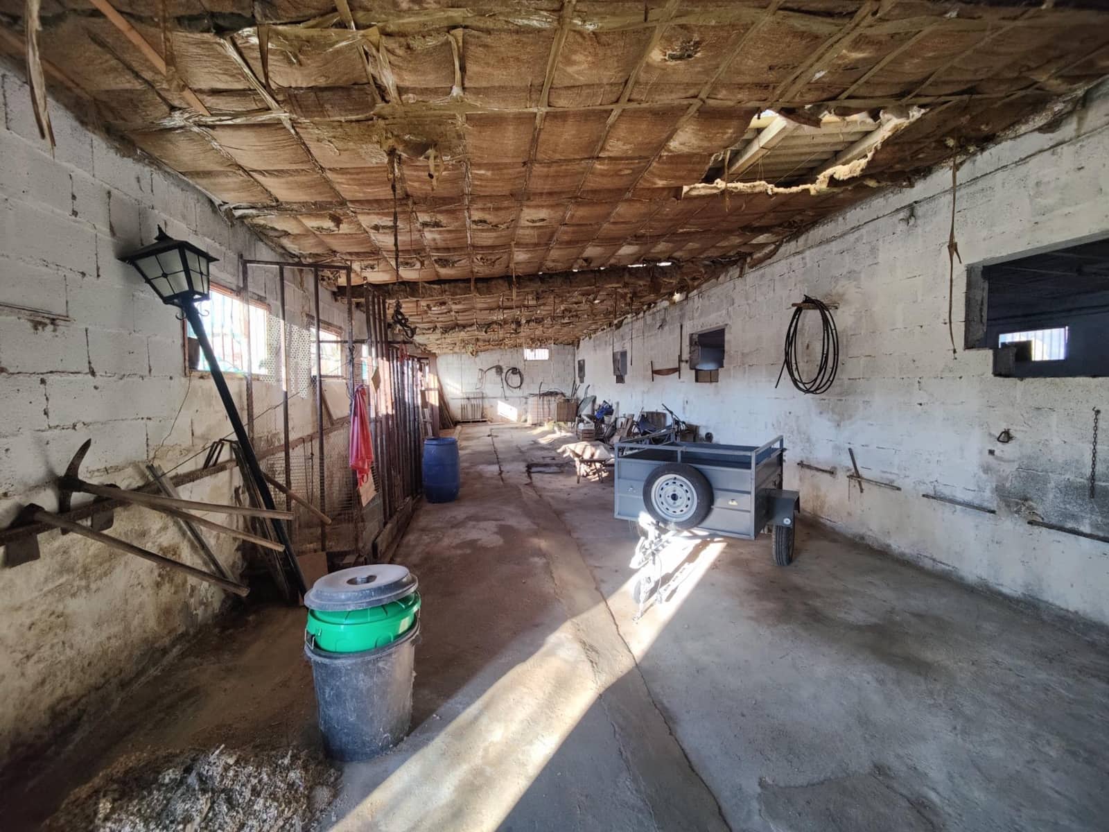 Bedrijf te koop in Macastre - € 60.000 (Ref: 8538738)