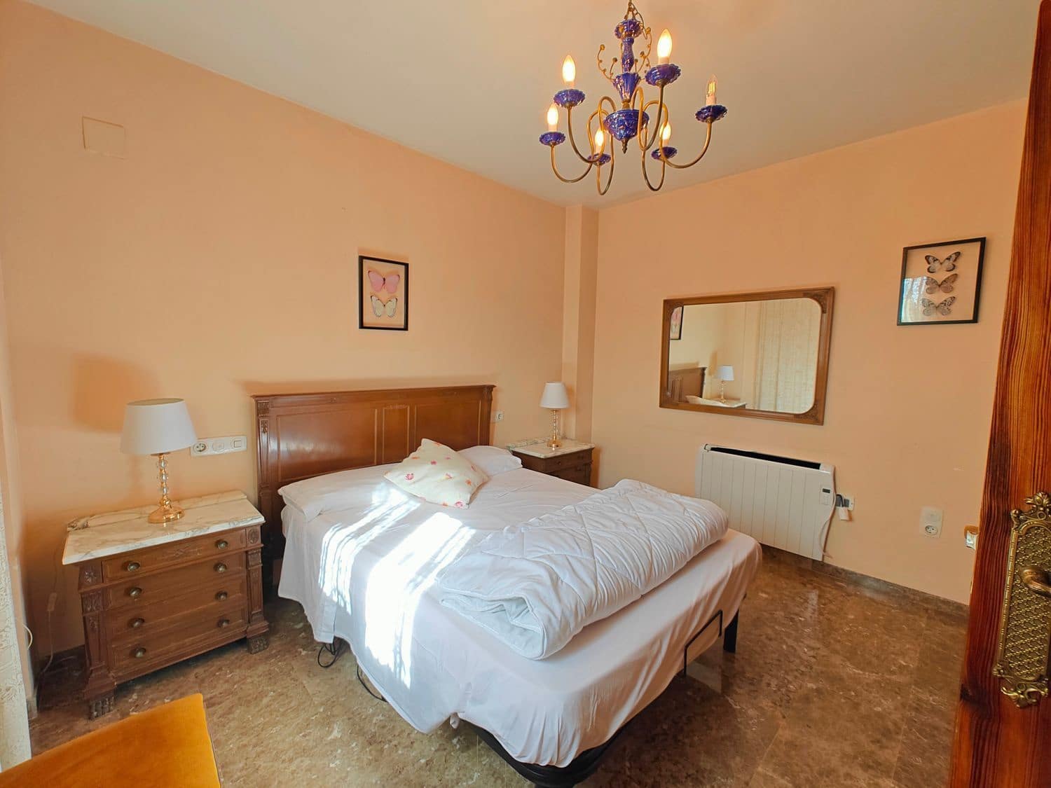 5 soveværelse Villa til salg i Macastre med swimmingpool garage - € 340.000 (Ref: 8551192)