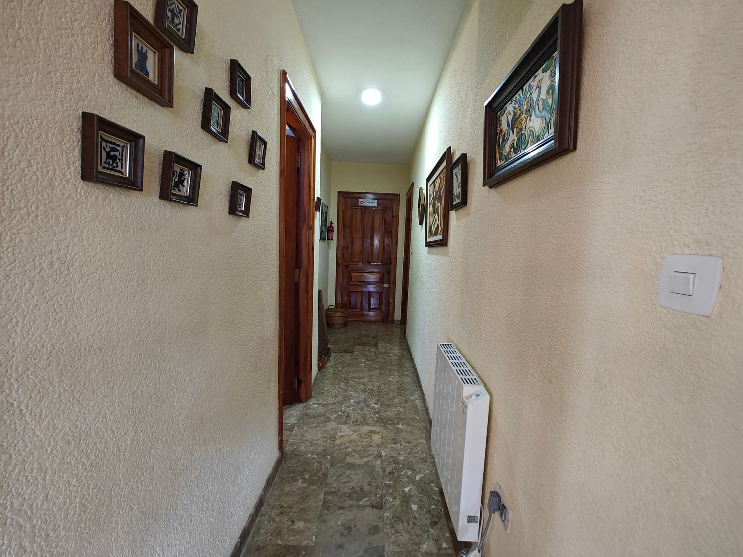 5 soveværelse Villa til salg i Macastre med swimmingpool garage - € 340.000 (Ref: 8551192)